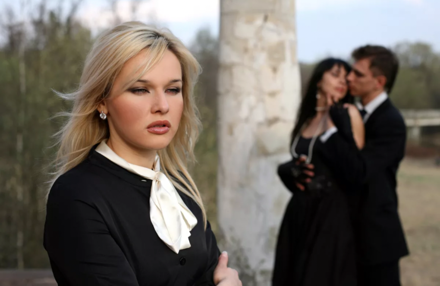 Как жена судилась с любовницей мужа: кто выиграл суд?