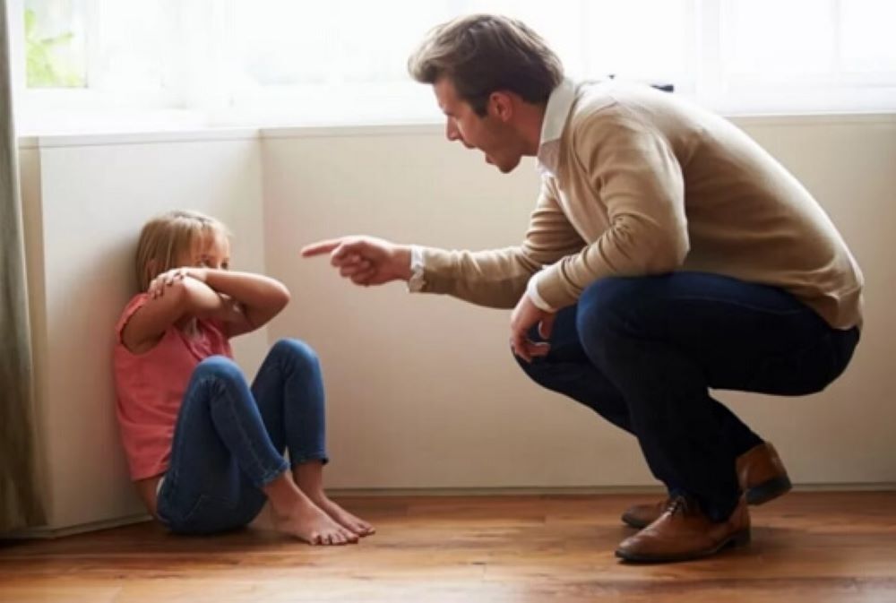 Влияние родительского отвержения на ребенка