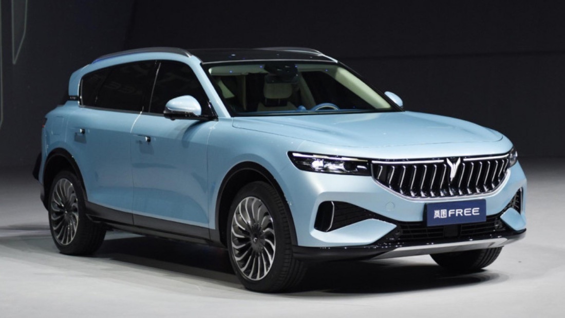 Один из электромобилей марки Evolute может появиться в российских таксопарках