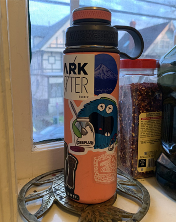 Лучшие изолированные бутылки с водой 2022 года для холодных и горячих напитков