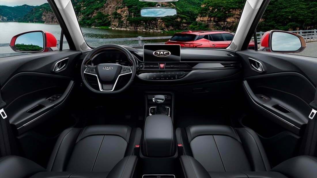 Скоро будут представлены российские версии двух кроссоверов от JAC Motors