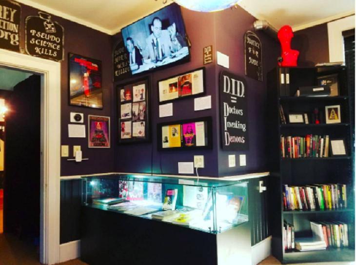 Сатанинский храм : штат Массачусетс