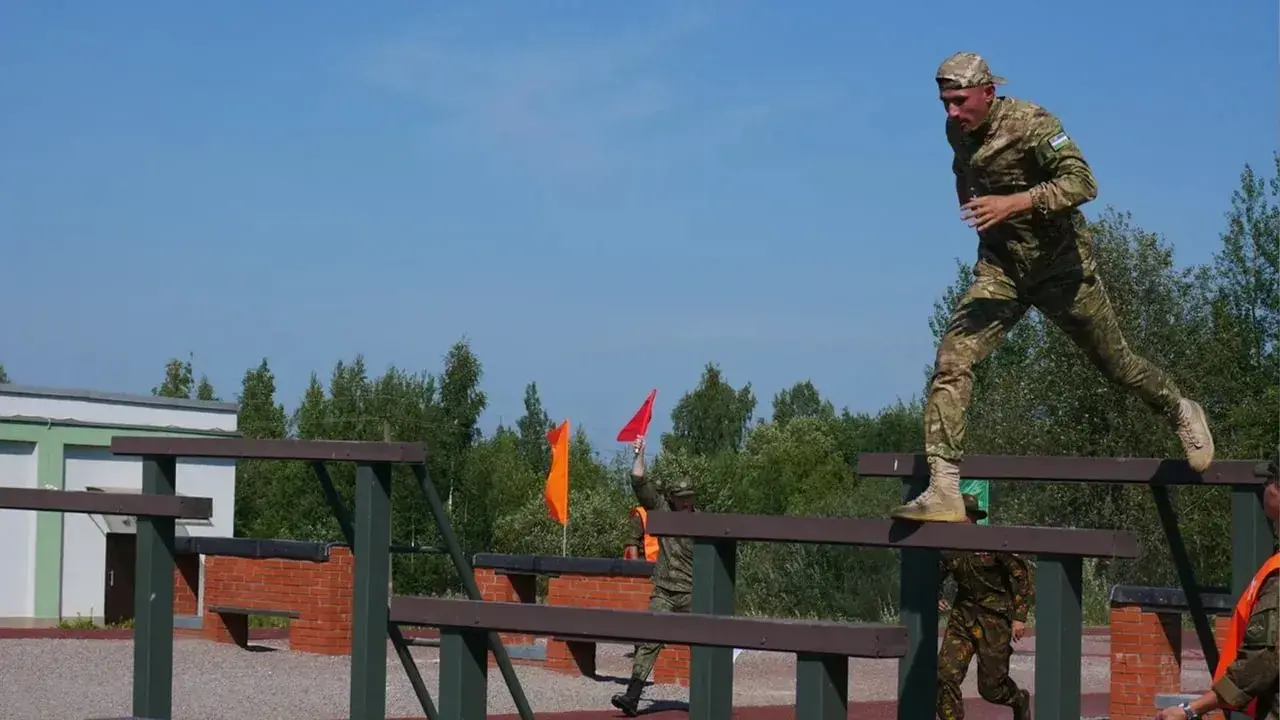 Российская команда стала лидером конкурса АрМИ-2022 «Военно-медицинская эстафета»