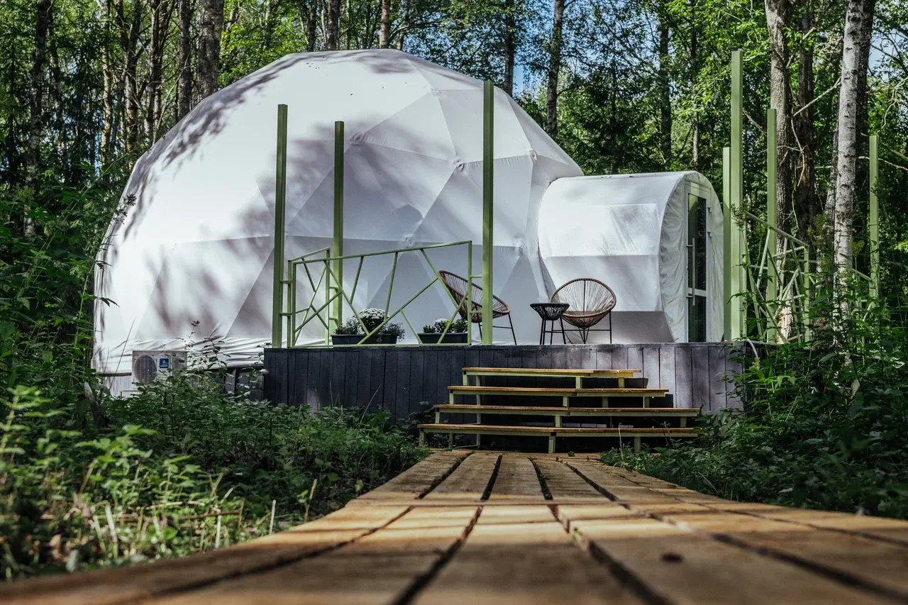 Какой выбрать глэмпинг?