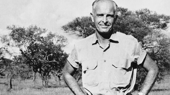 Легендарные ветеринары, как Бернхард Гржимек, до сих пор формируют наш образ врача по дикой природе, который посвящает свою жизнь защите животных.