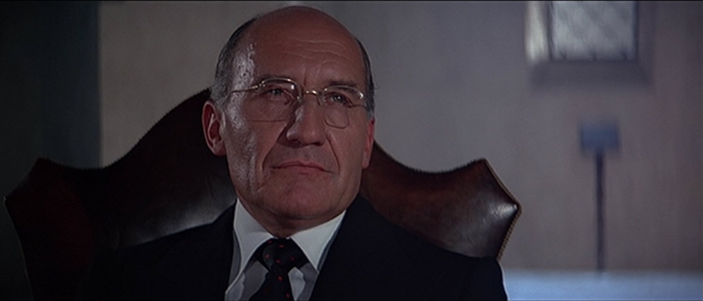 История Джеймса Бонда. 2. «Семейство» агента 007. Глава 1