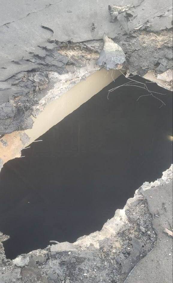 ВСУ продолжают вести обстрел Запорожской АЭС, зафиксировано попадание снаряда в крышу спецкорпуса — власти Энергодара