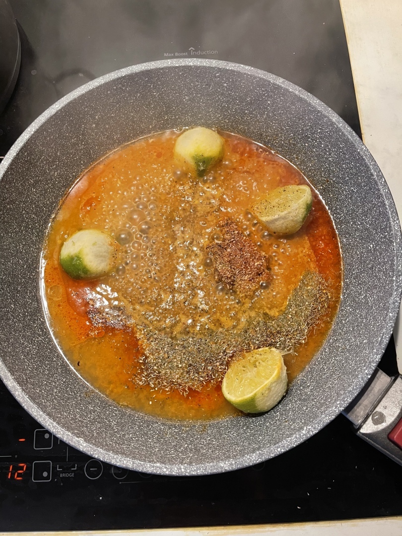 Тайское по-московски: его величество «Том Ям»