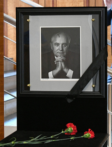 Николай Вавилов, публицист-китаевед. Какой сигнал Китаю пошлёт церемония похорон М.С Горбачева?