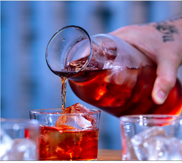 Пять коктейлей, которые помогут справиться с жарой