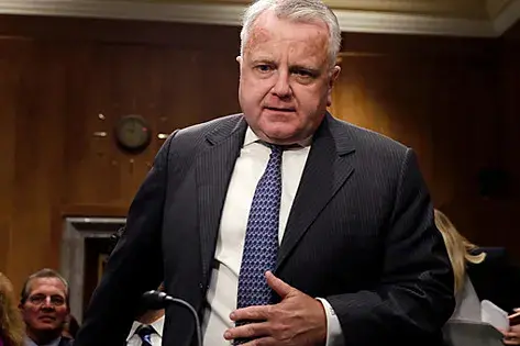 Politico: Джон Салливан покинул пост посла USA в РФ по семейным происшествиям Об данном докладывает "Рамблер"