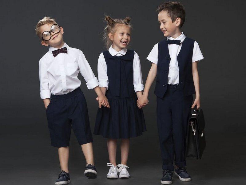 Спорный вопрос – нужна ли школьная форма? Как поступить в случае, если на ребенка давят в связи с внешним видом – ответы на реальные вопросы