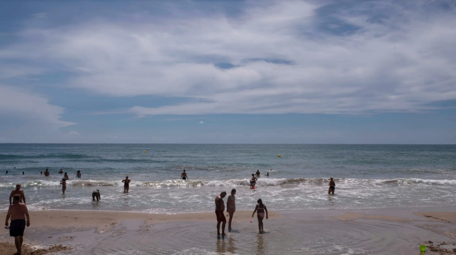 Пляжный городок, который продолжает звать вас обратно.