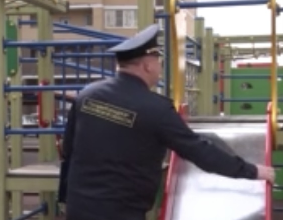 Безопасность Ваших детей и ответственность за детские площадки. Кто подлежит ответственности?