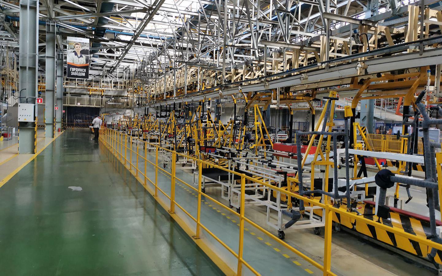 В Ижевске АвтоВАЗ сократил 2 тысячи сотрудников