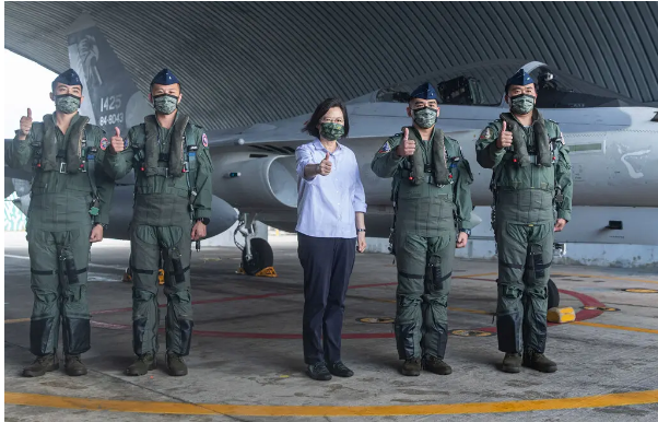 Китайские беспилотники: Последний раздражитель, мешающий обороне Тайваня