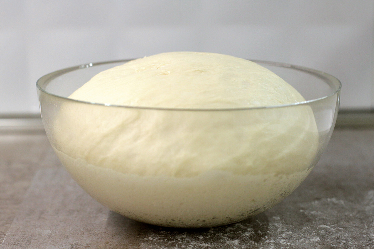 Расстегаи из рыбы: Незаменимая закуска на русском столе (рецепт)