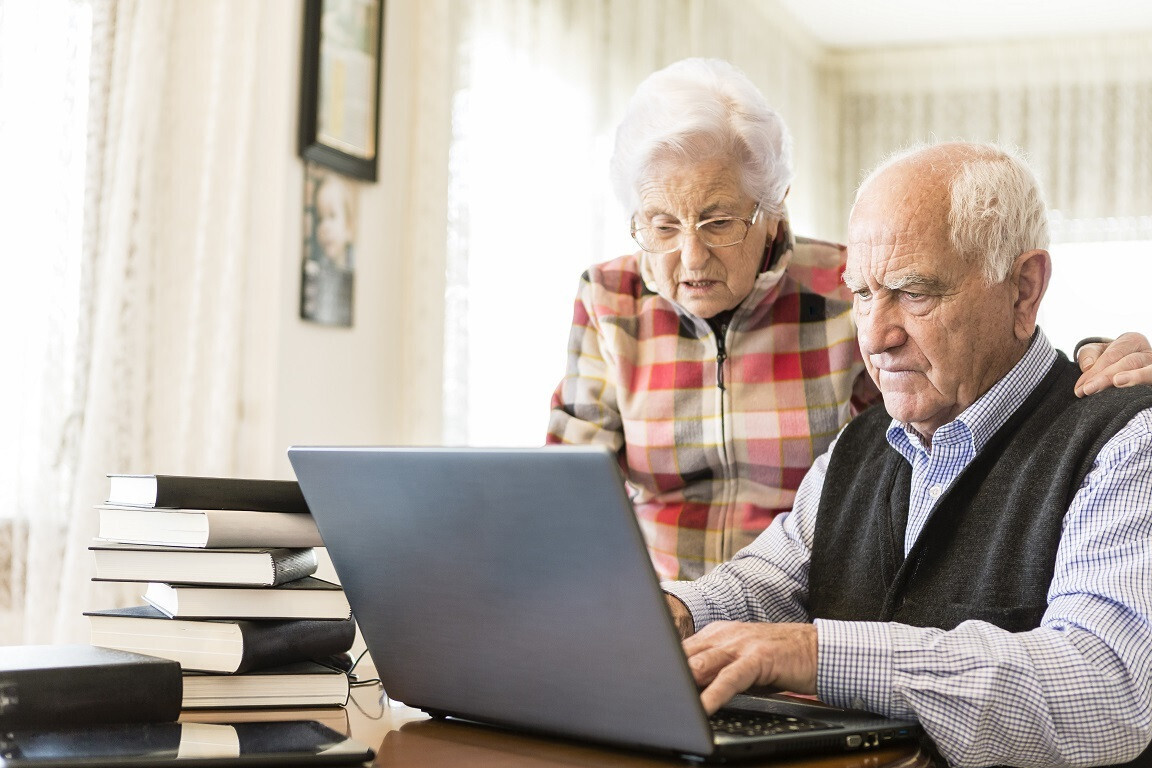 Предпенсионеры, которые стали безработными в 2018 году, ждут выплату