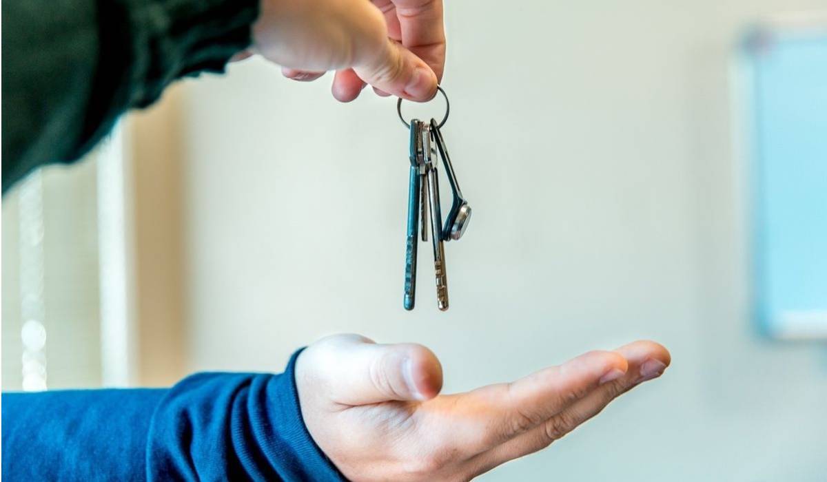 Площадка, которая поможет решить жилищный вопрос детей-сирот