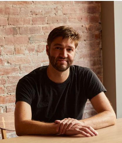 Обзор ресторана: Магнит для любителей вина получает заряд бодрости