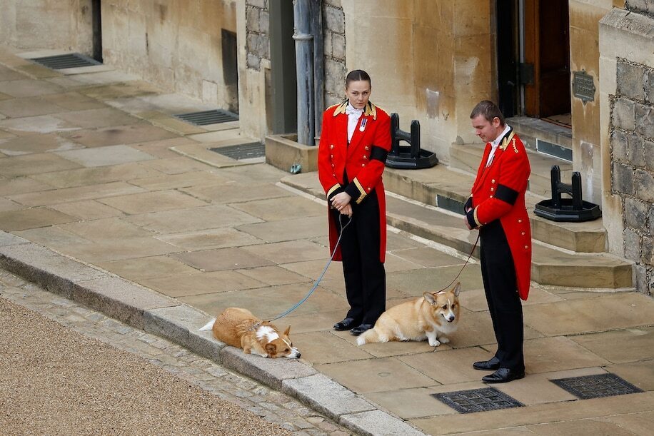В понедельник Британия похоронила королеву Елизавету II