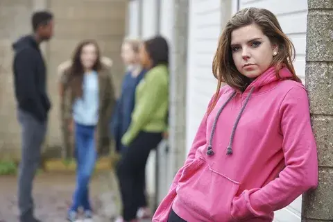 Жестокое обращение с детьми: понятие, последствия, какие меры предпринять