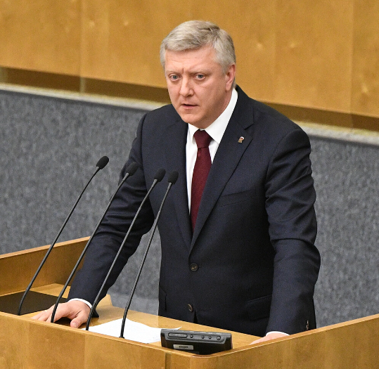 "В каком полку служили?" Из депутатского корпуса Государственной Думы мог быть сформирован целый батальон