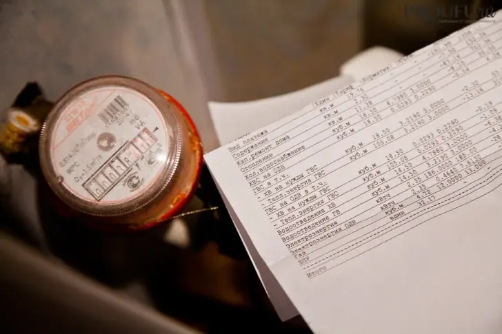 Тарифы на услуги ЖКХ в России повысят второй раз за год: в чем причина? Почему так происходит