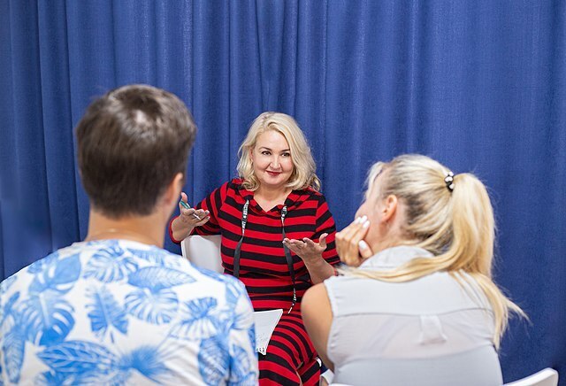 Психиатр, психотерапевт, психолог: в чем разница?