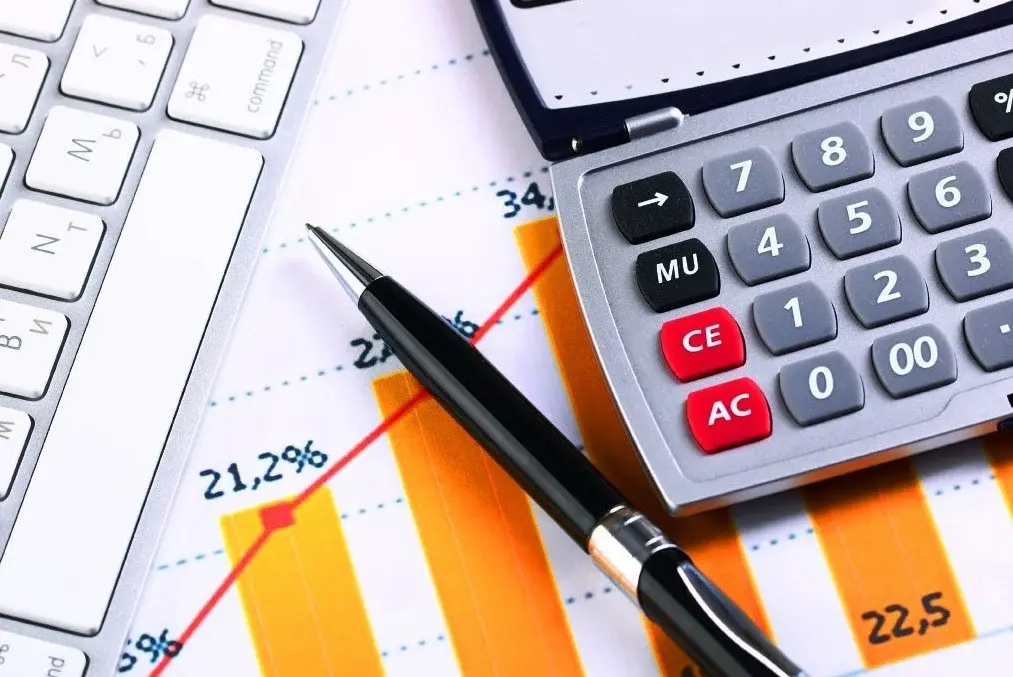 Каким видит экономическое будущее страны наше правительство. Разбираем проект бюджета на ближайшие три года