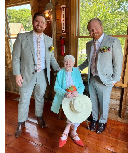 Что ты надела на ту свадьбу? Ответы читателей.