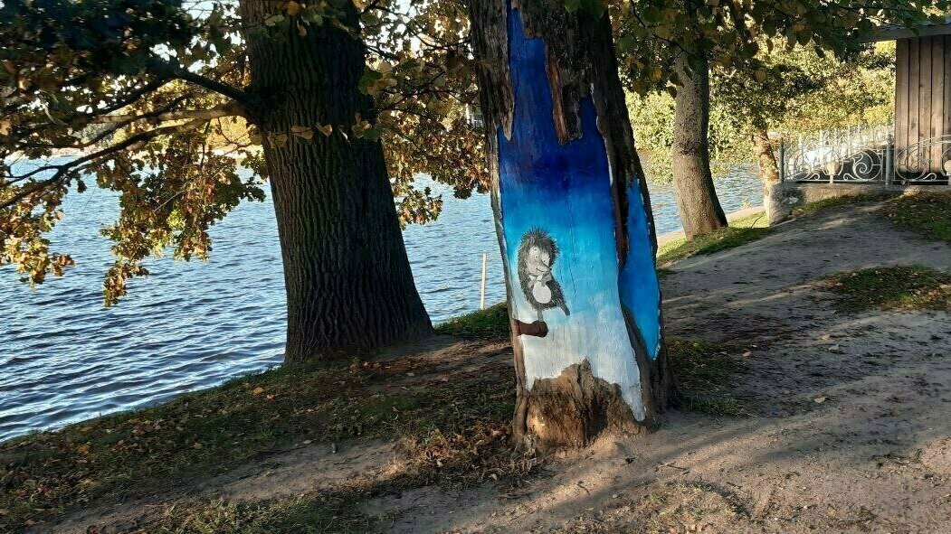 Такие граффити это вандализм или...