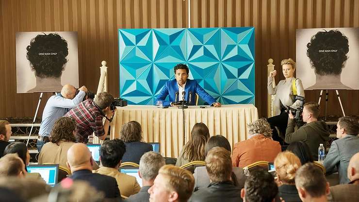 Существуют ли бессмертные хиты? Как попасть в параллельный мир? Можно ли стать знаменитым за месяц?