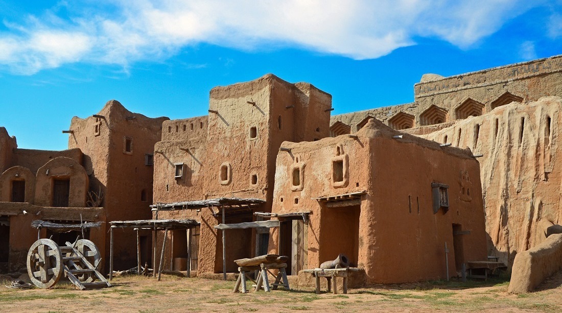 Псевдоисторическая красота дикого востока