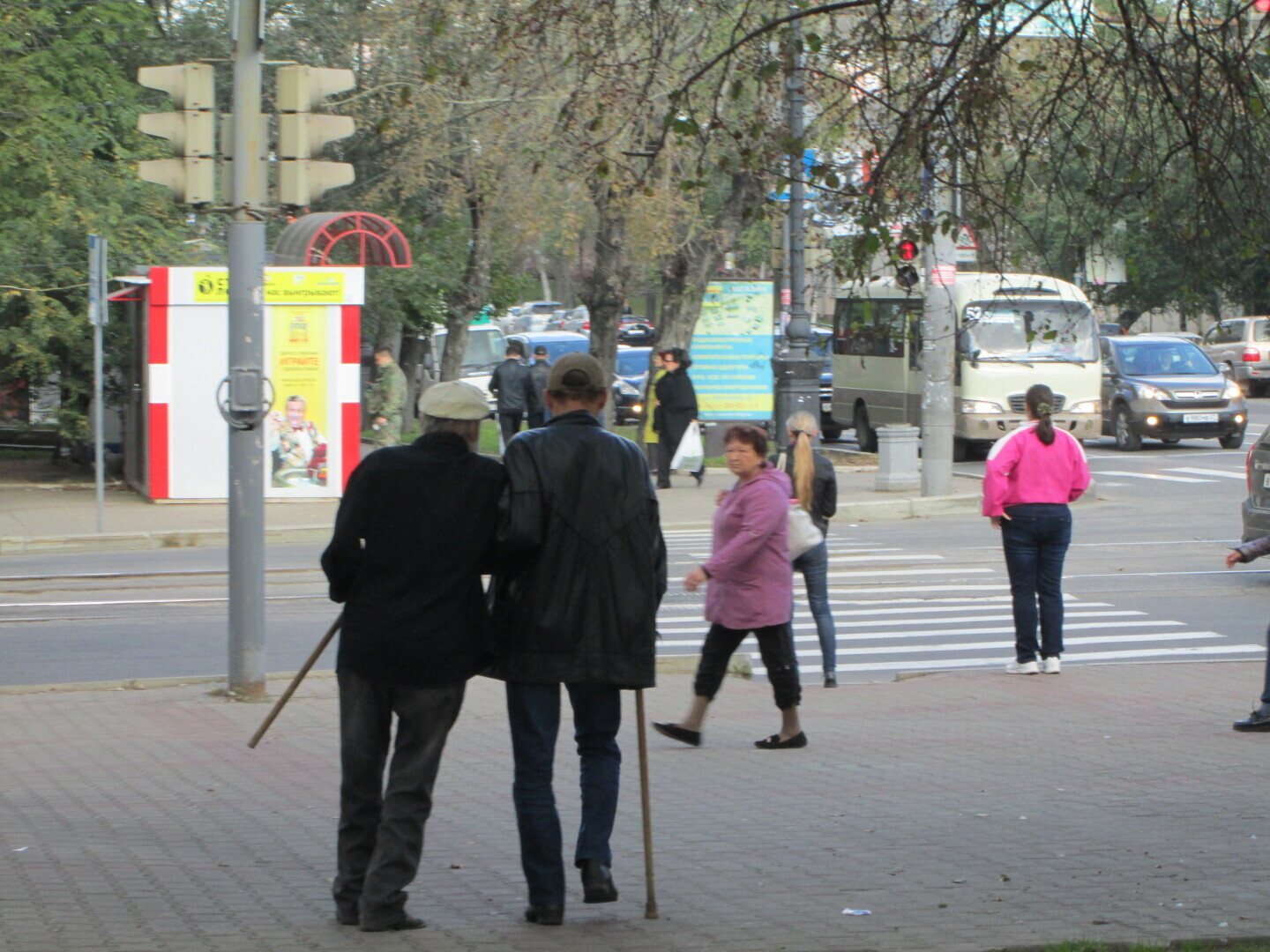 В бой идут уже старики