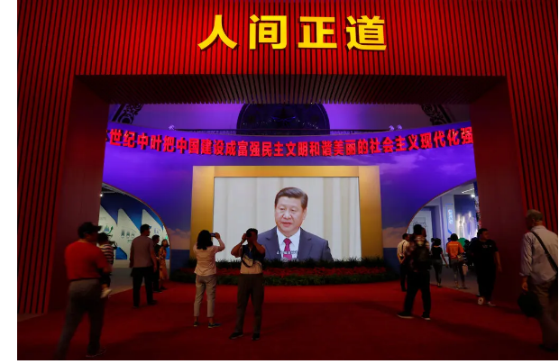 С новыми репрессиями Байден ведет глобальную кампанию за китайские технологии