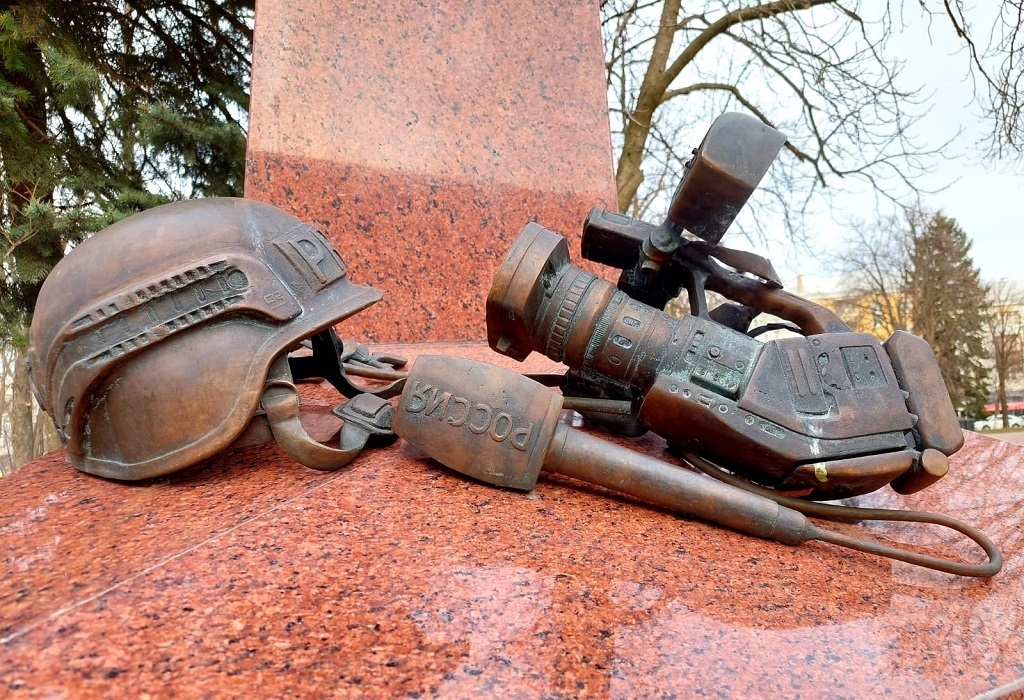 Огонь по своим