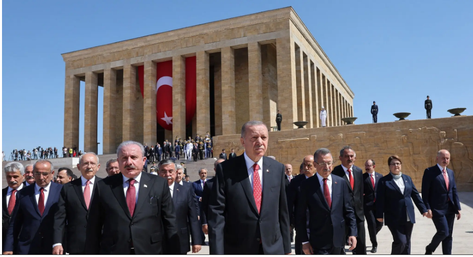 Приближаются выборы, Эрдоган снова нагнетает обстановку в Греции