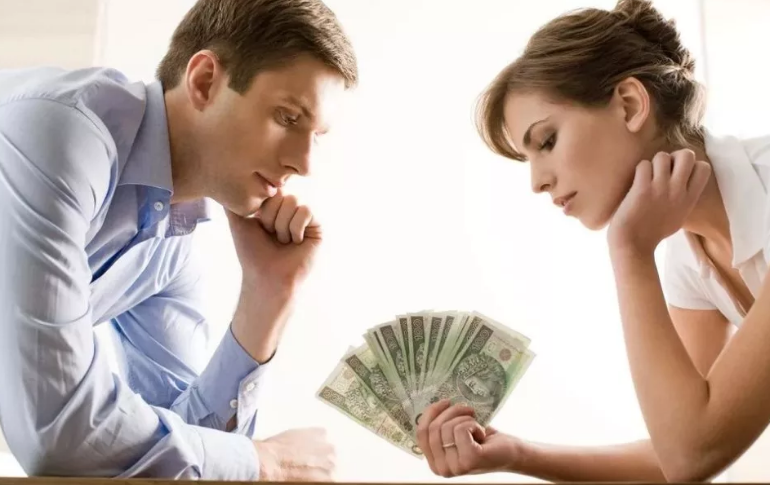 Родственные связи или яблоко раздора?