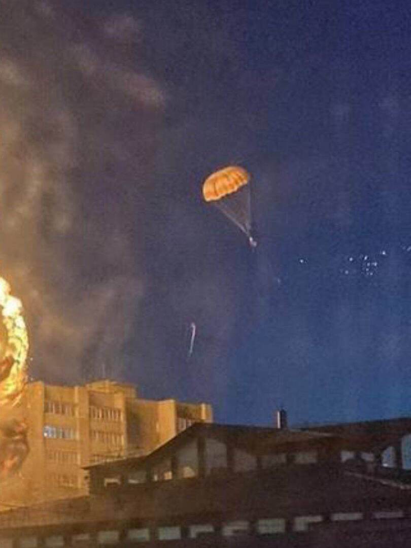 Я так и думал, что-нибудь да случится...И вот на тебе, Ейск, упал самолет.