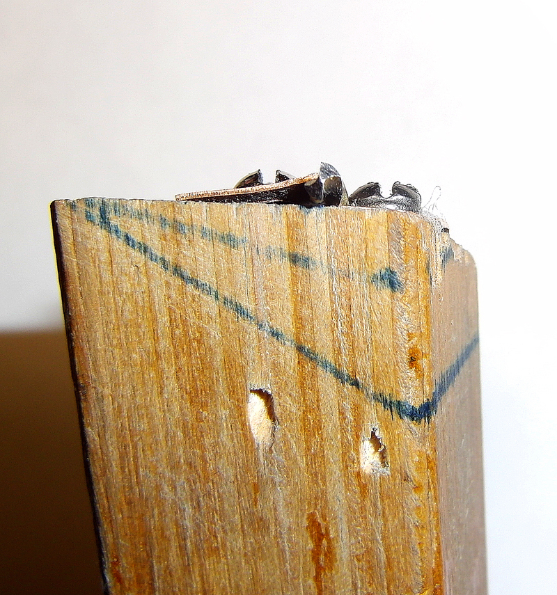 Приспособление для заточки мелких сверл 0,5 – 3 мм, от токаря профессионала.