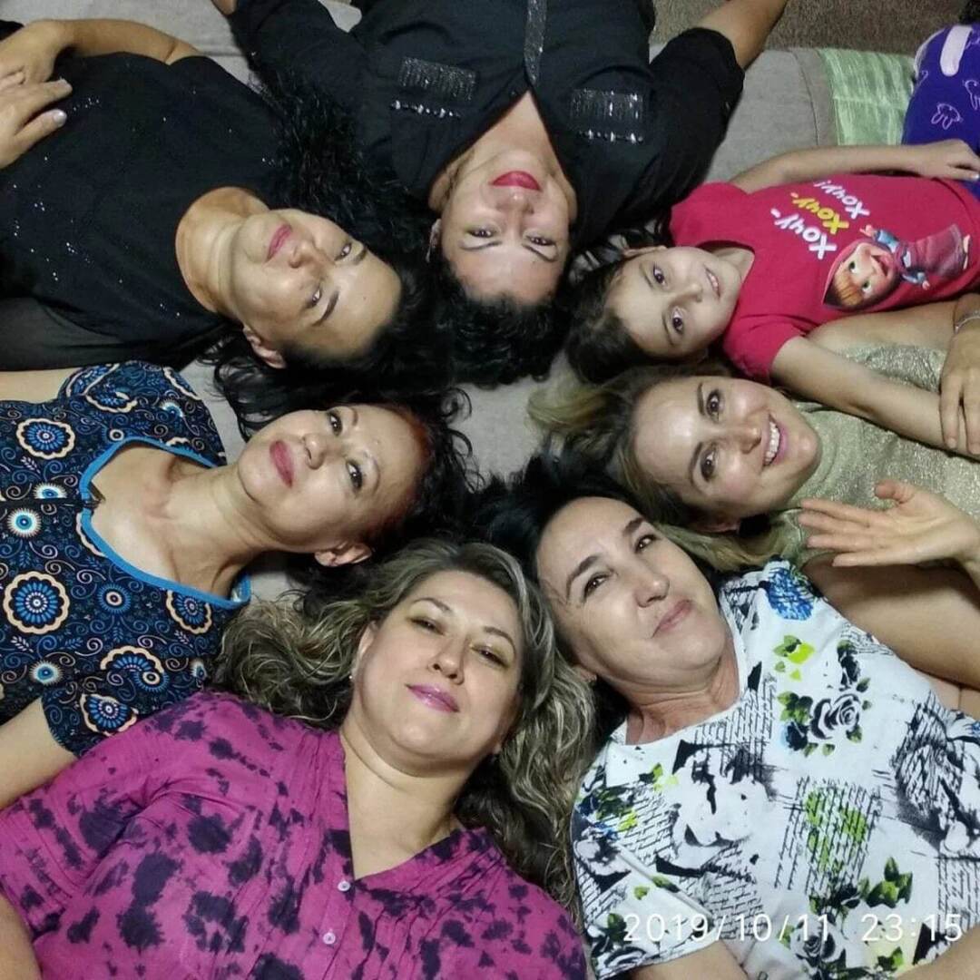 Правильно говорят, что друг в беде не бросит