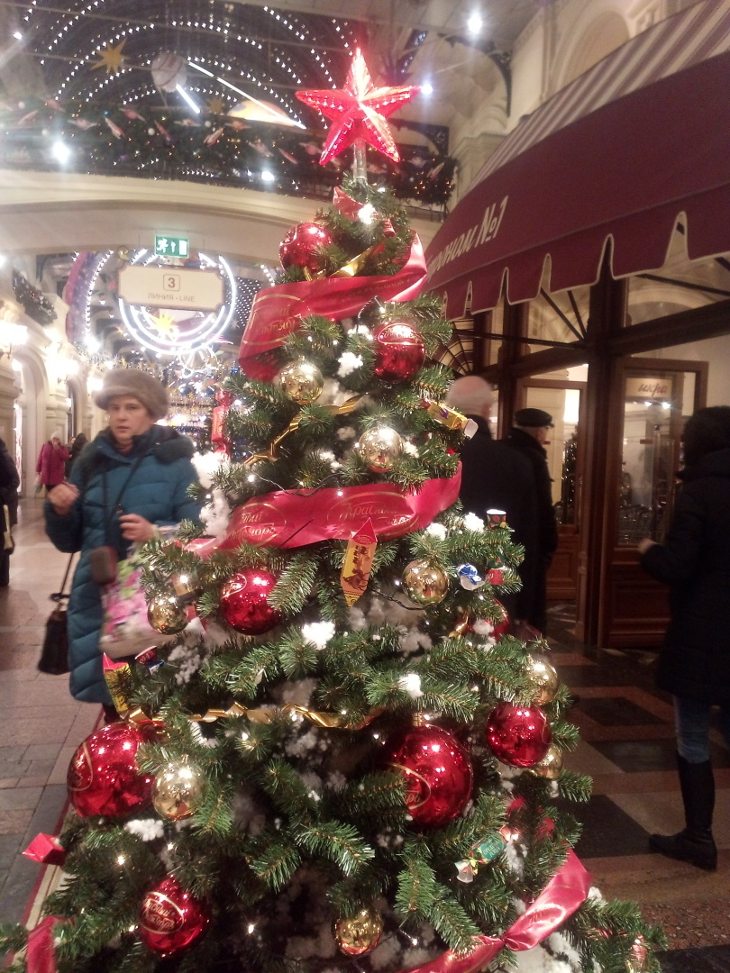 Гуляем по ГУМу и мечтаем о зимней сказке