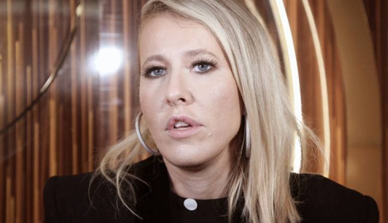 СМИ: Ксения Собчак вернулась в Россию через наземный пункт пропуска в Псковской области