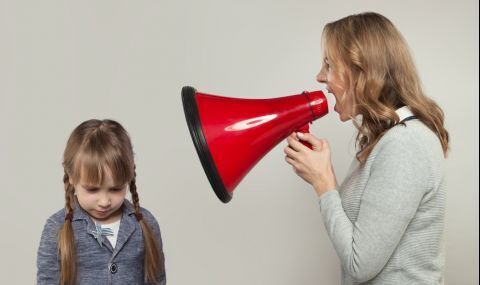 Отравляющие привычки родителей, которые губят детей