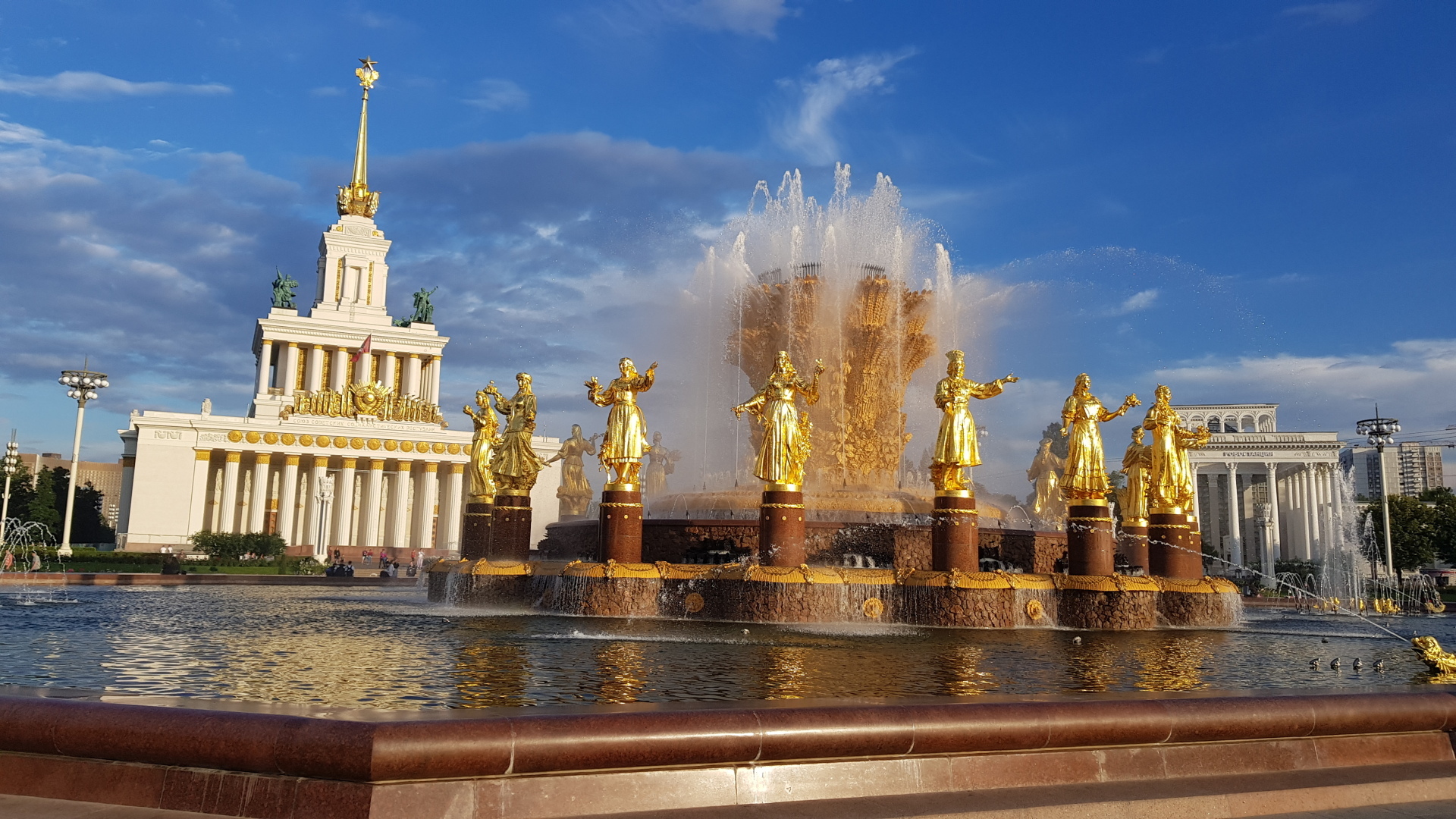 Где погулять в Москве