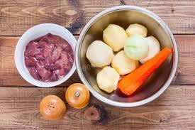 Люблю я скушать утром с паштетом бутерброд!