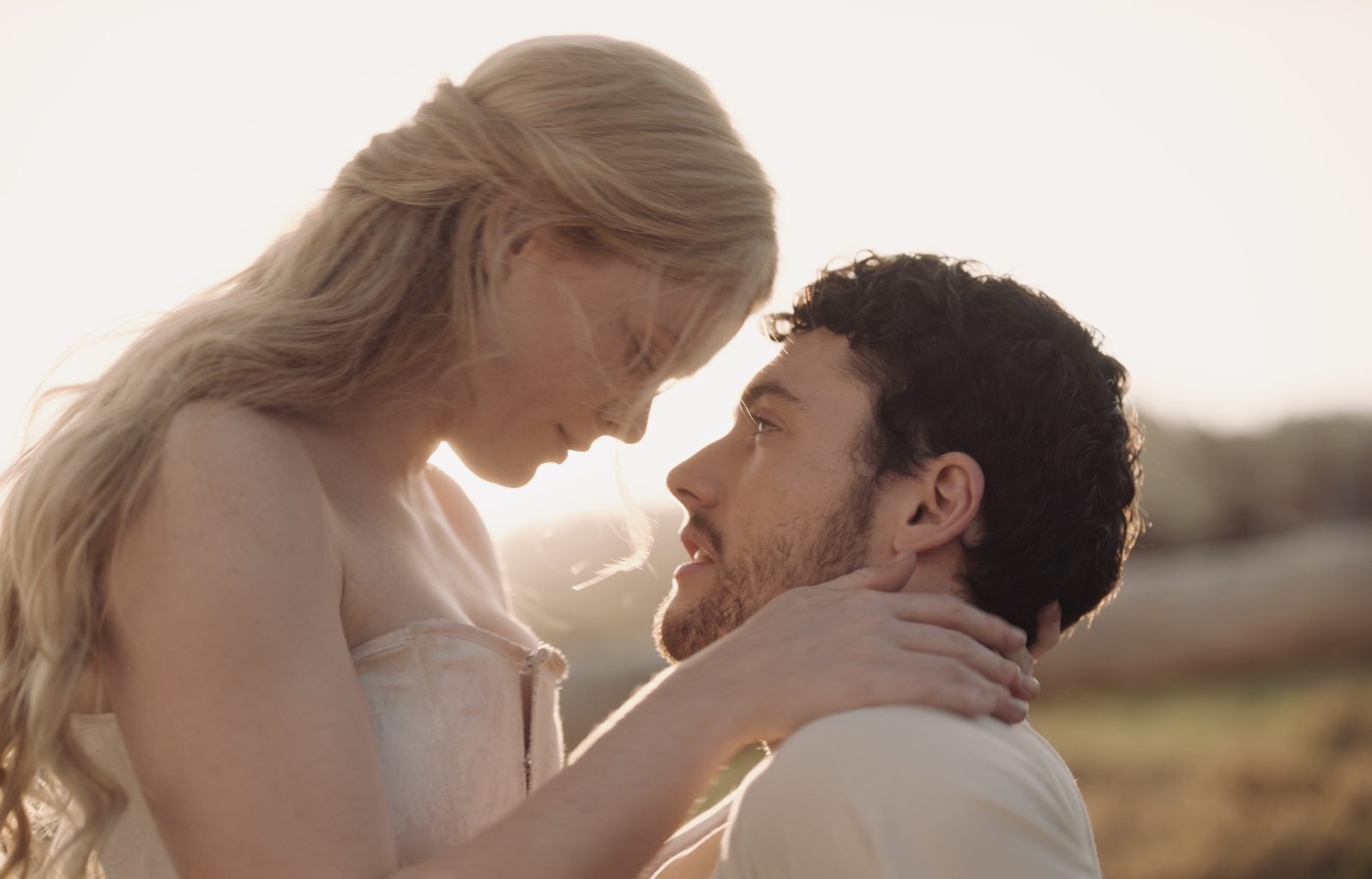 "Мужчины и женщины с разных планет" Почему он не пишет и не звонит неделю - занят? Несколько ситуаций о которых вам интересно будет узнать