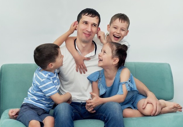 Предоставляется ли отсрочка от мобилизации отцам троих детей?