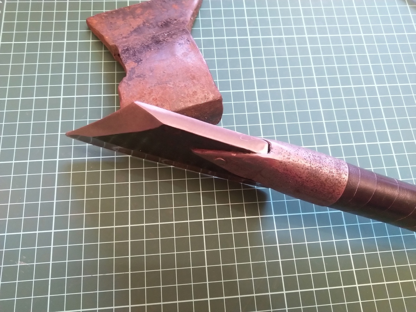 О кукри и топоре